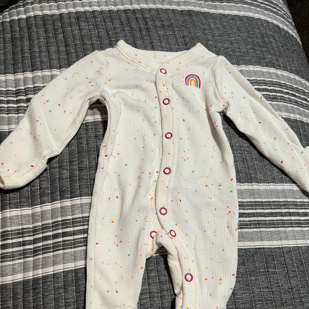 I'm seeking this pj for baby's supper cute:)